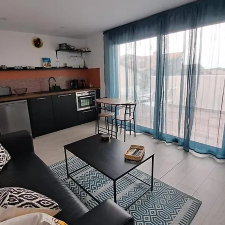 Apartment Rooftop